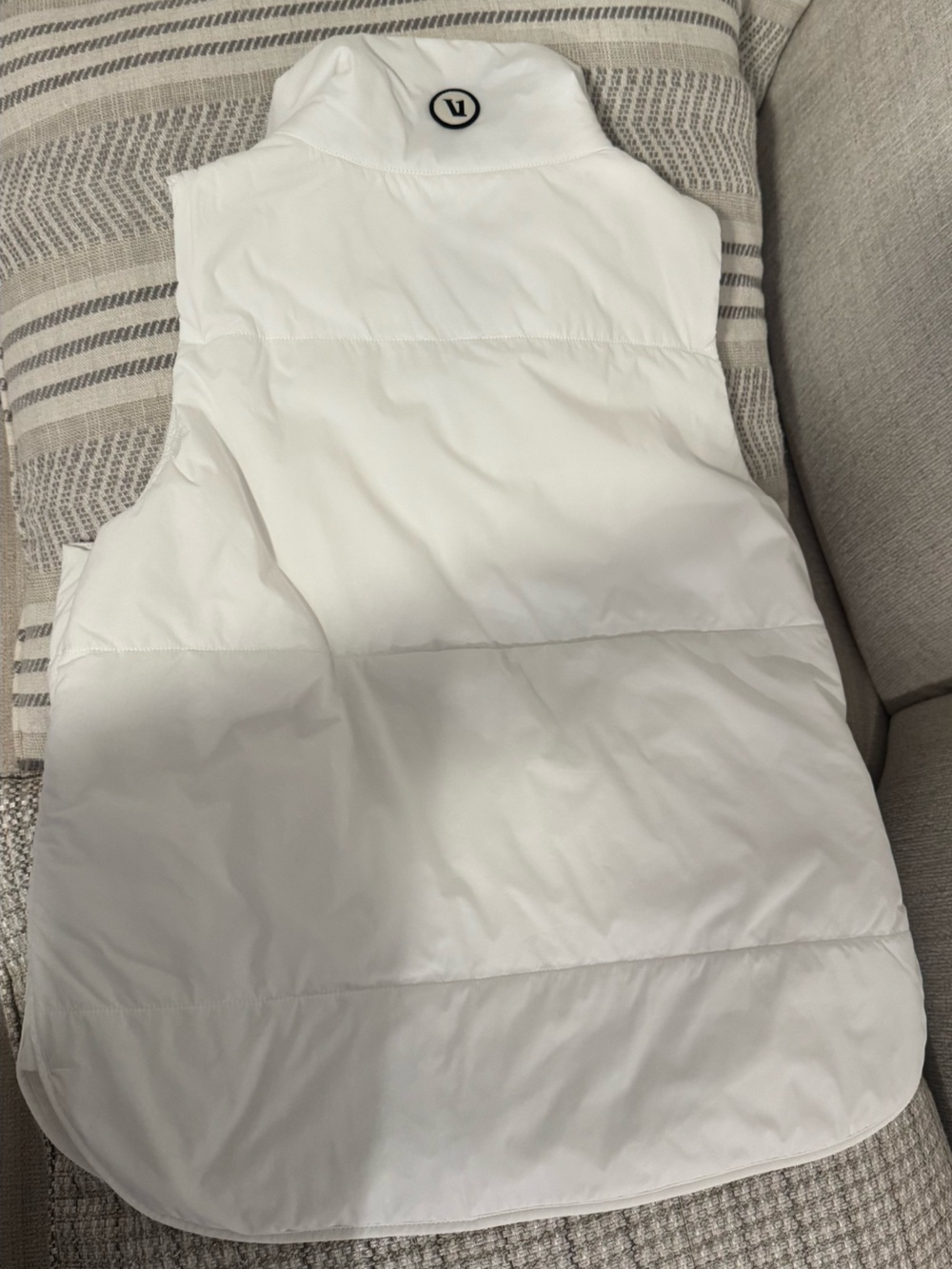 Vuori Cream/white Insulated Vest with Stand Collar - Picture 4 of 5